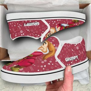 Grumpy2BDwarf2BRed2BDisney2BPattern2BSeven2BDwarfs 1 8Flx8