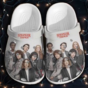 Stranger2BThings2BMovie2BCharacters2BCrocs2BCrocband2BClogs2BShoes DEJe1